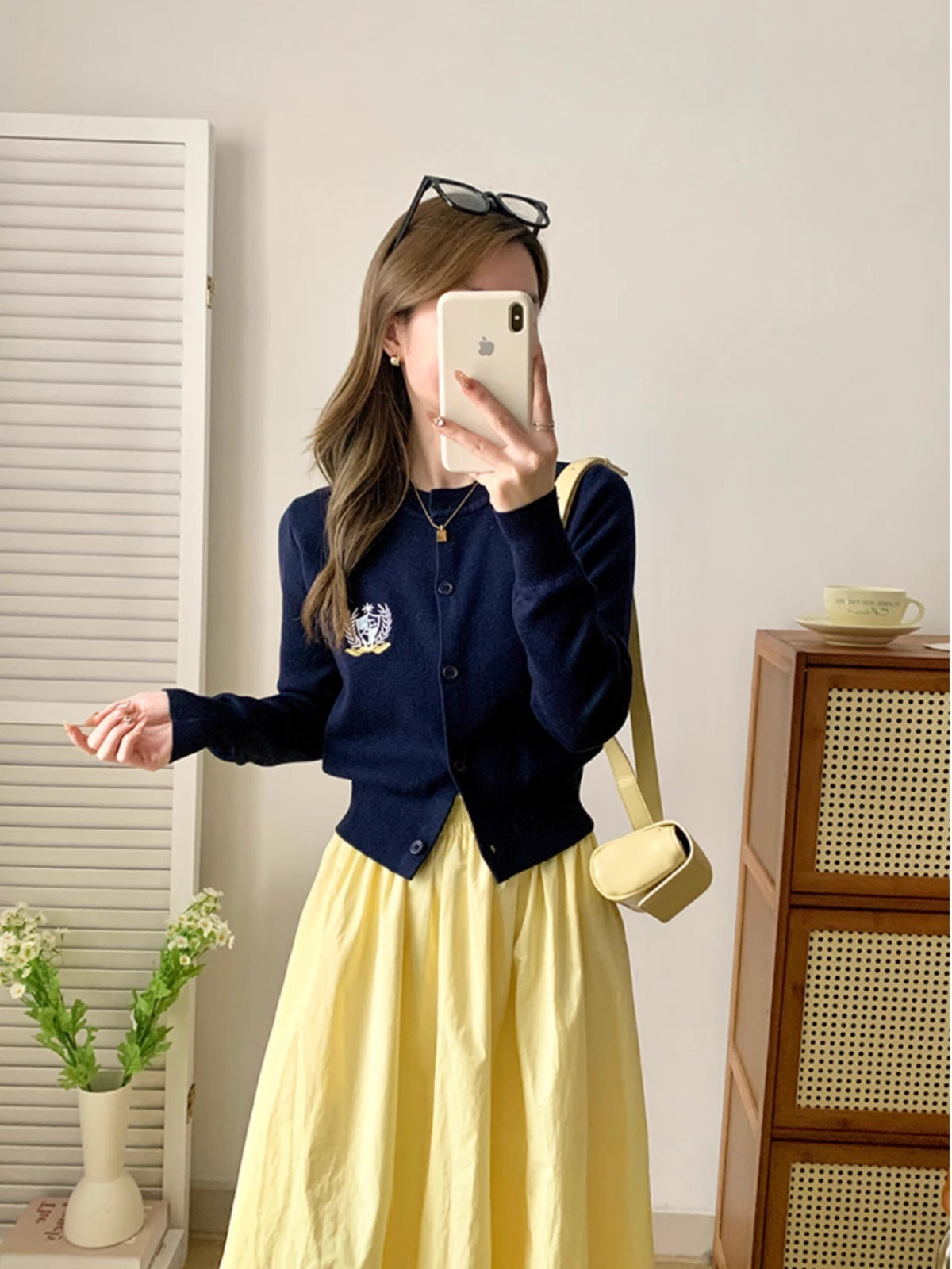 Elastic Waist Mid Length Skirt For Versatile Everyday Wear-Theone Apparel