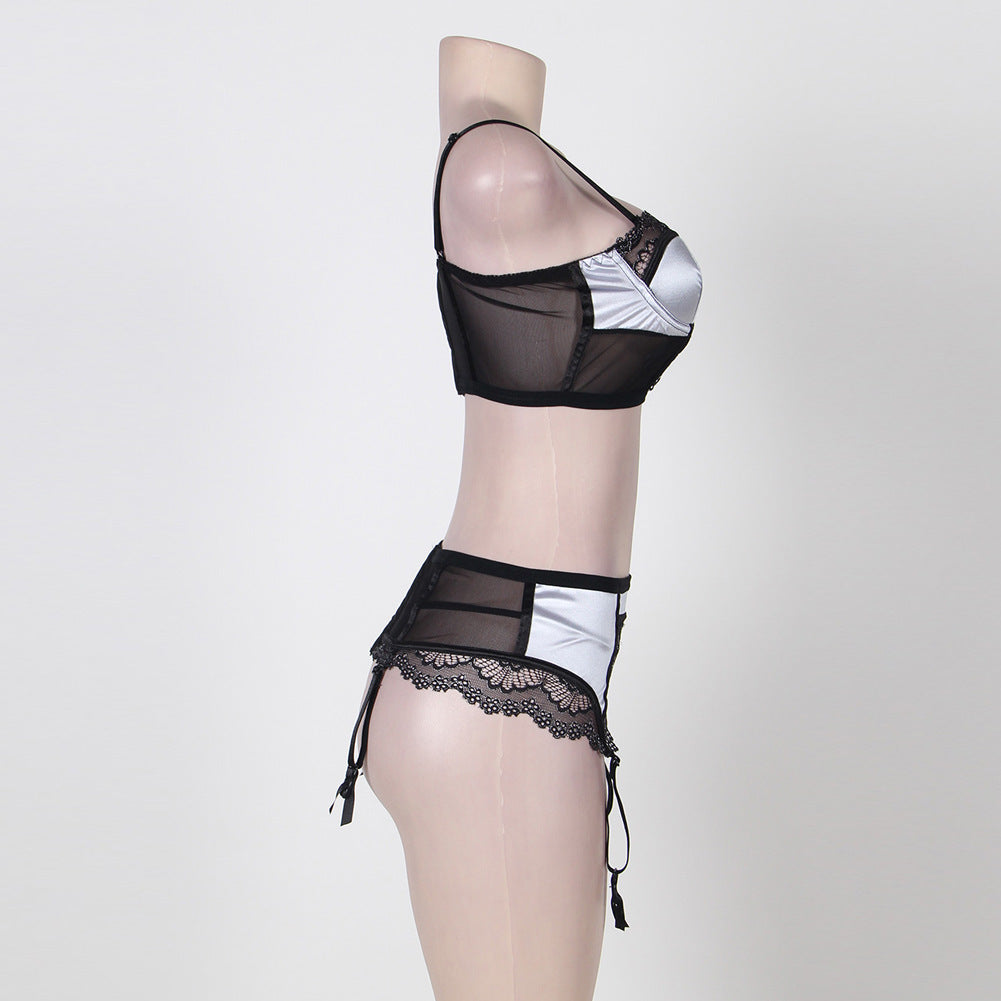 Plus Size Two-Piece Garter & Panty Set