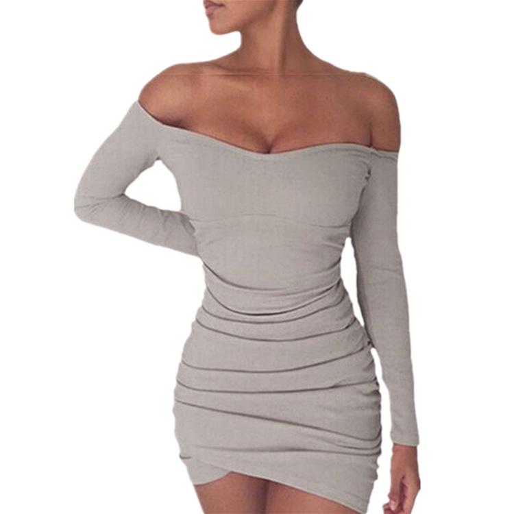 Robe bodycon à épaules dénudées froncées