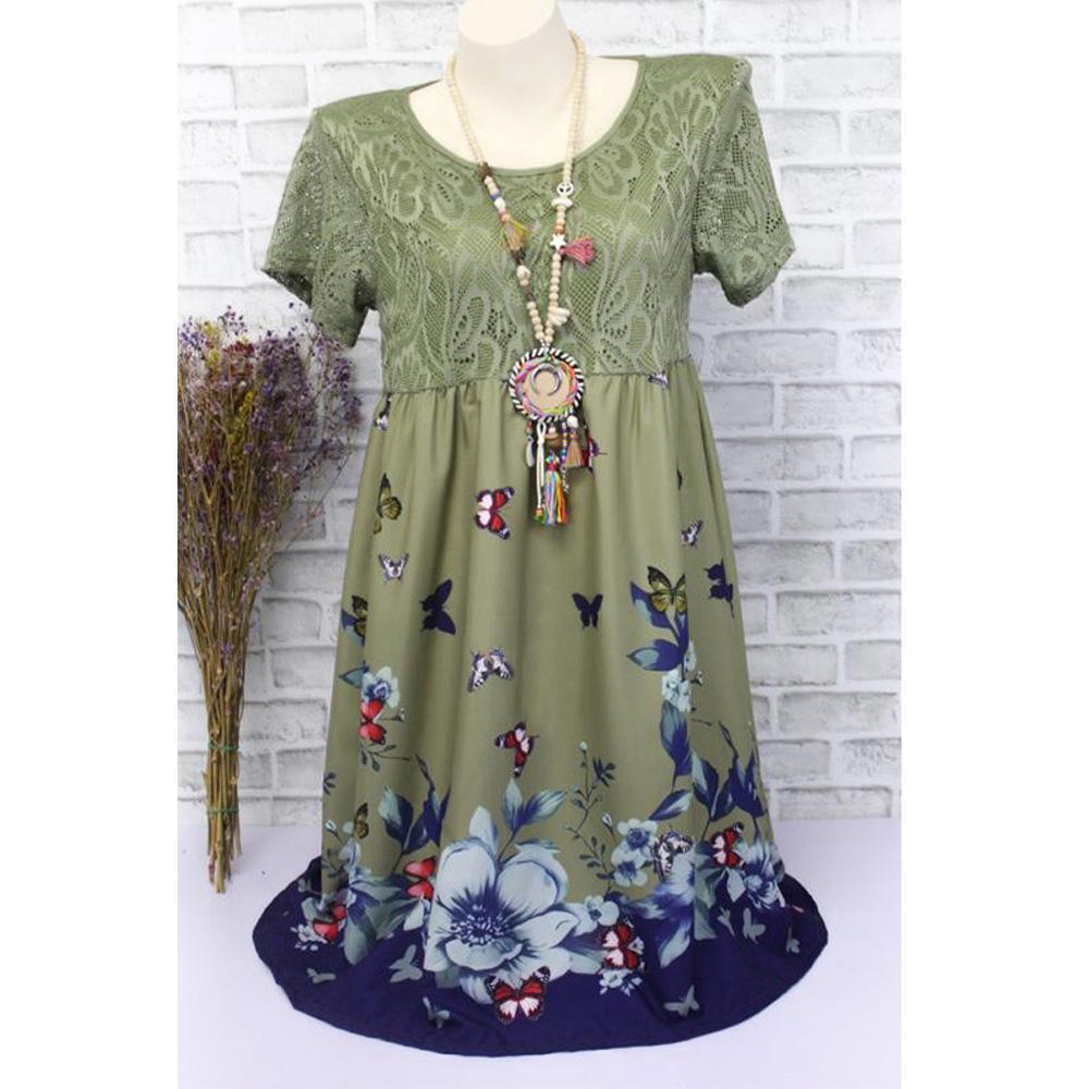 Precioso vestido de encaje con estampado de mariposas