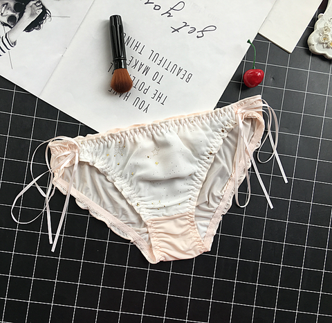Couverture complète classique Panties opaques avec des cravates à la hanche