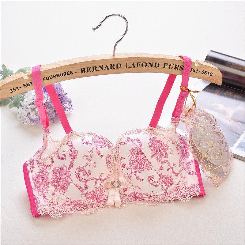 Bra fashion paisley dan renda