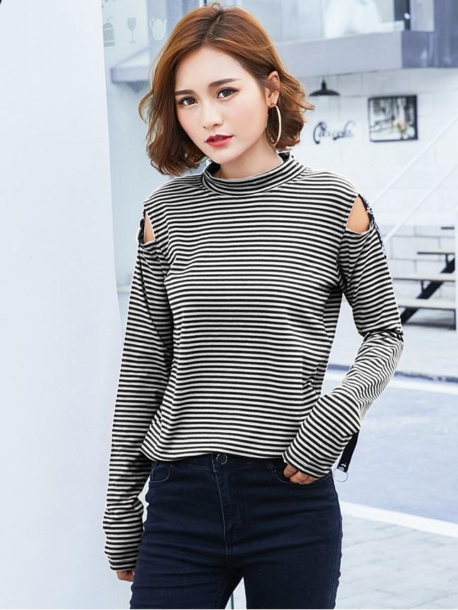 Straps & Cutouts Trendy Turtleneck Top-Black Stripe-Theone Apparel