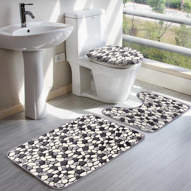 Trendy Throwback Print Bath Mat Set